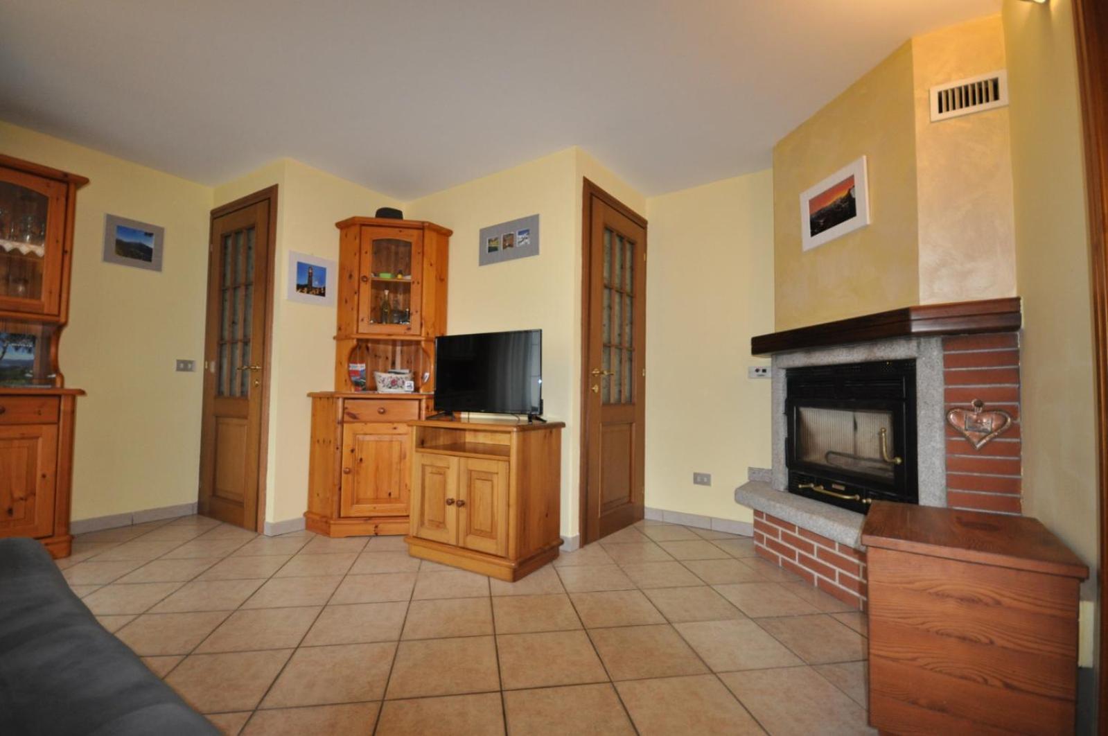Cat Marvei Apartman Villadossola Kültér fotó