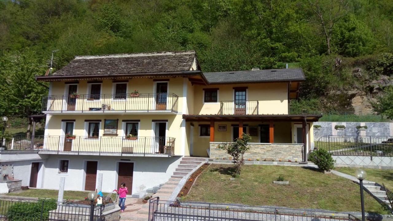 Cat Marvei Apartman Villadossola Kültér fotó